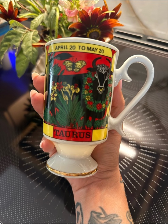 Royal Crown Other - Taurus Zodiac Royal Crown Vintage Porcelain Pedestal Mug - White and Red